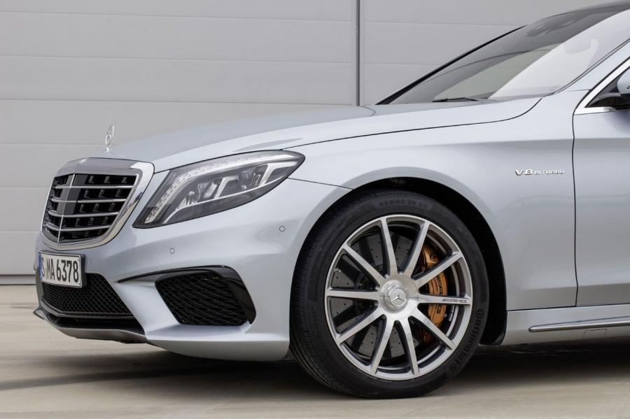  Mercedes-Benz S63 AMG 2014 года  (фото 35 из 125)